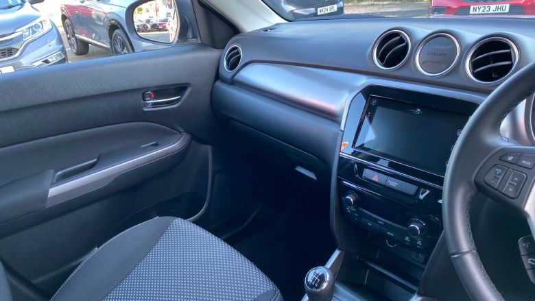 Suzuki Vitara 1.4 Boosterjet 48V Hybrid SZ-T 5dr Petrol Estate